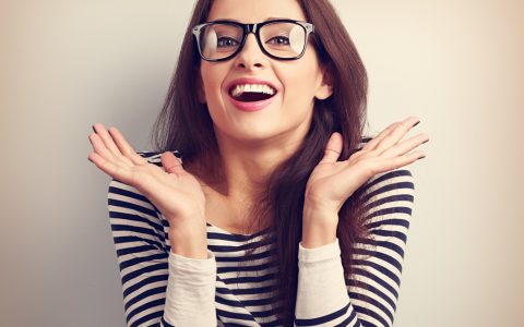 微信聊天只会用“在吗”开头？试试这4种方式，高情商都这么做